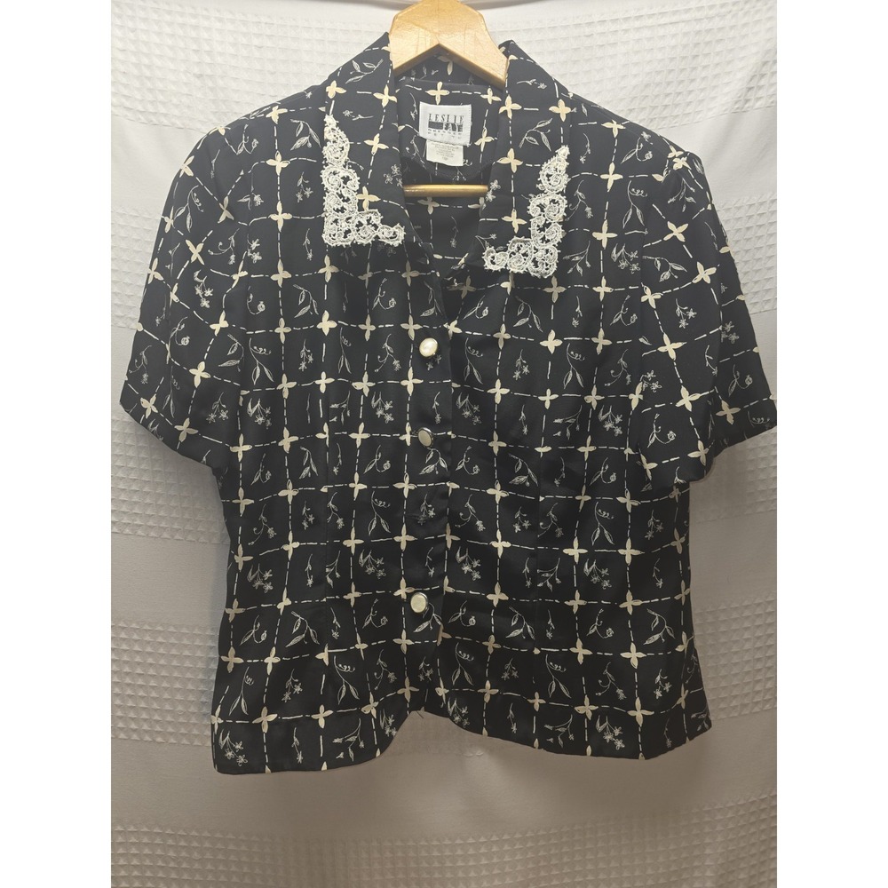 Vintage Leslie Fay Black White Floral Lace Collar Button Down Blouse 10P
